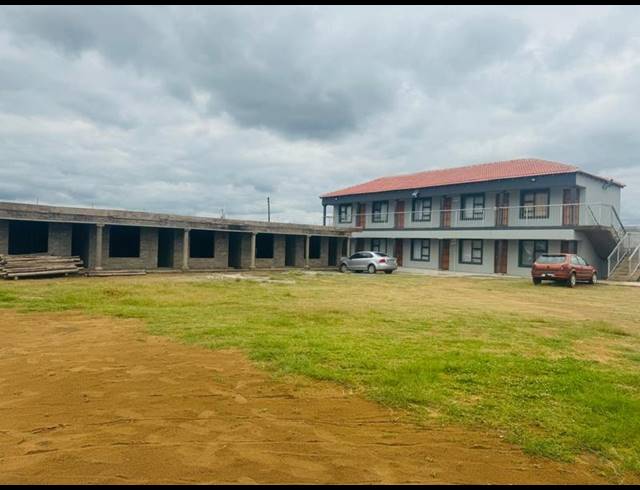 10 BEDROOM APARTMENT FOR SALE IN MAJAKANENG